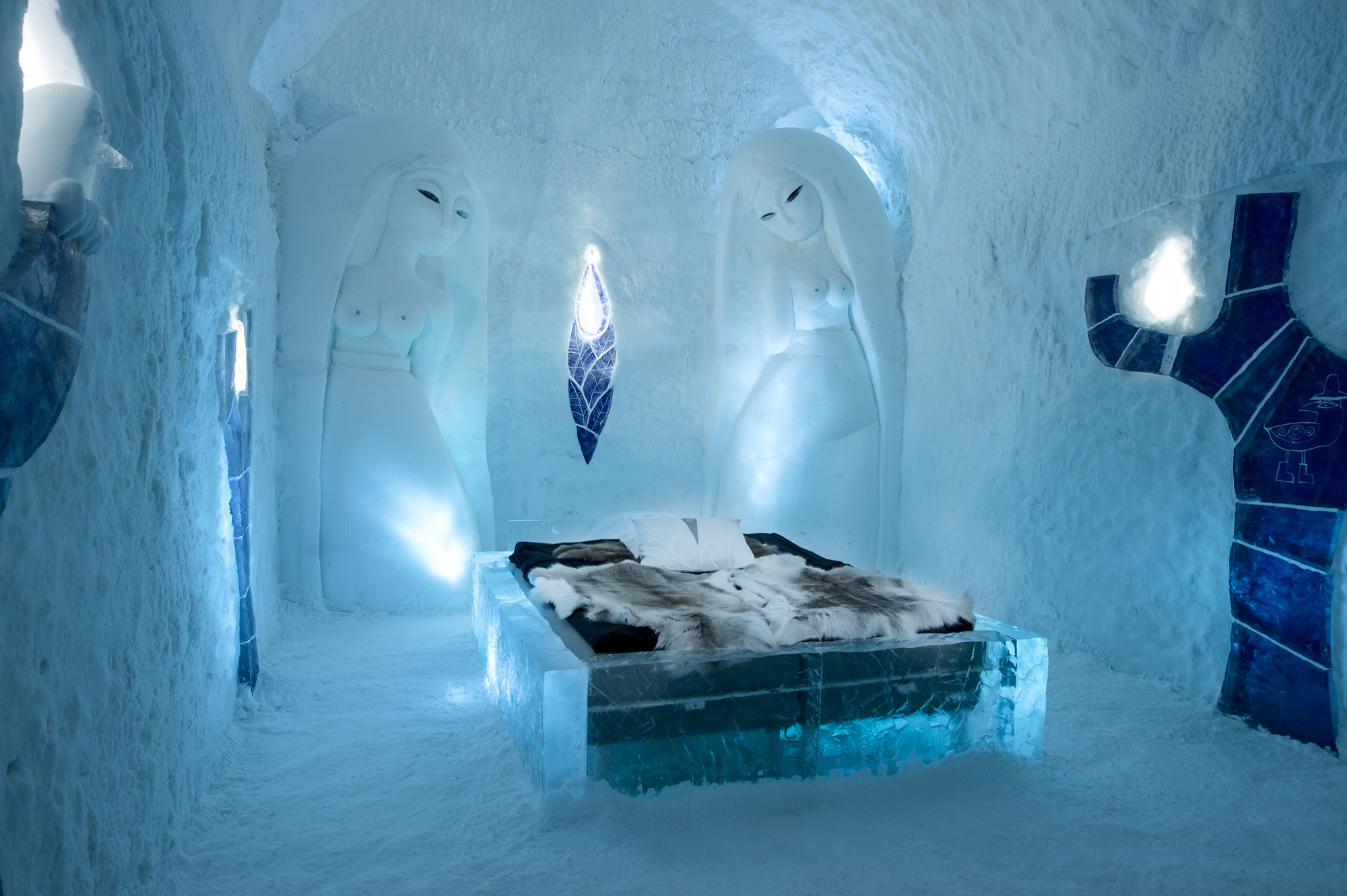 Снег внутри. Ледяной отель Icehotel Швеция. Icehotel Швеция Юккасъярви. \Гостиница Icehotel Швеция, Юккасъярви. Ледяной отель, Юккасъярви, Швеция.